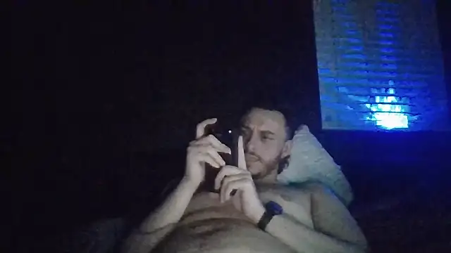 Tallhungandcloudy online show from 05/20/26, 07:14