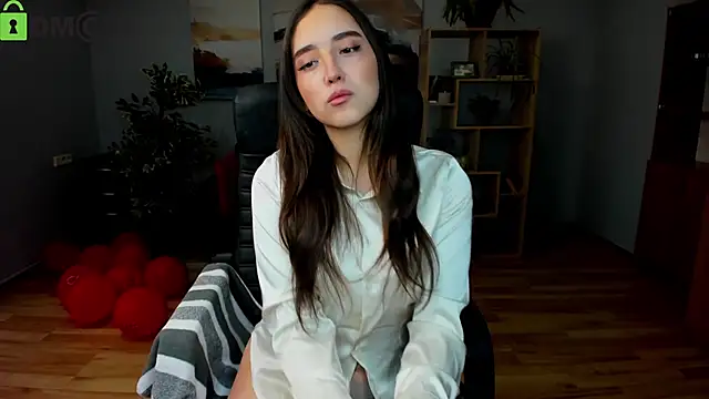 Effy Royse online show from 02/22/26, 06:35