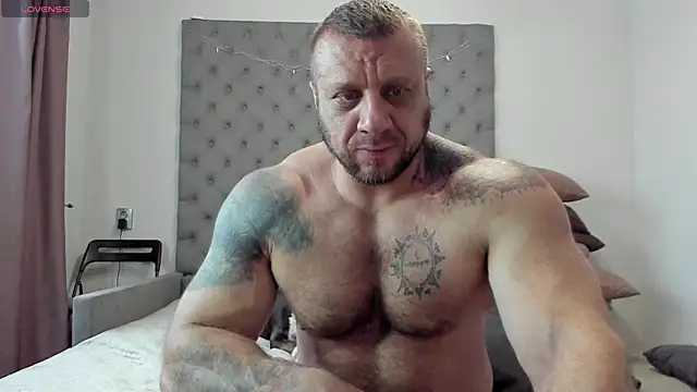 Snapshot of Samson_Legend chatting on 01/11/25, 11:45 Samson Legend online show from 01/11/25, 11:45