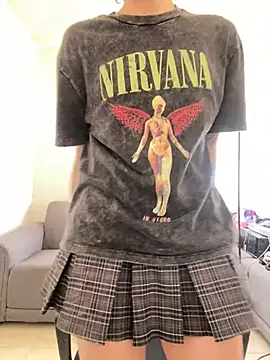 JeanneDuval8888 online show from 04/16/26, 11:29