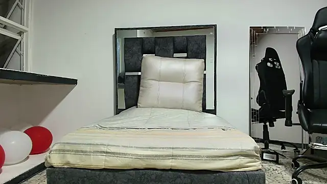 Noah-JONES online show from 02/18/26, 03:46