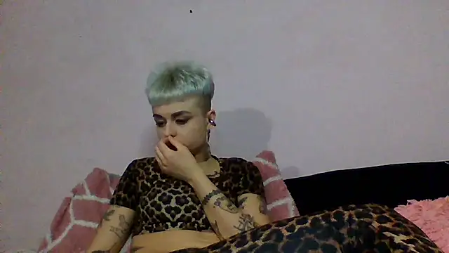 AlisaDear257 online show from 02/16/26, 08:05