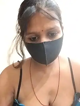 Snapshot of ankita077 chatting on 06/24/26, 11:53 ankita077 online show from 06/24/26, 11:53