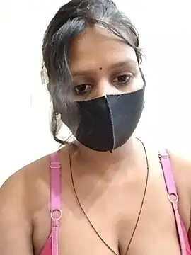 Snapshot of ankita077 chatting on 06/25/26, 01:04 ankita077 online show from 06/25/26, 01:04