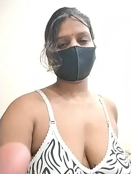 Snapshot of ankita077 chatting on 07/02/26, 06:19 ankita077 online show from 07/02/26, 06:19