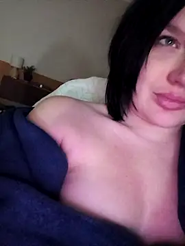 Snapshot of HornyCumBitch chatting on 02/14/26, 03:25 HornyCumBitch online show from 02/14/26, 03:25