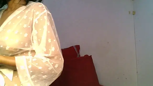 Mabelle Eveline online show from 05/10/26, 07:24