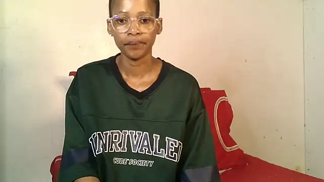 Mabelle Eveline online show from 07/25/26, 12:25
