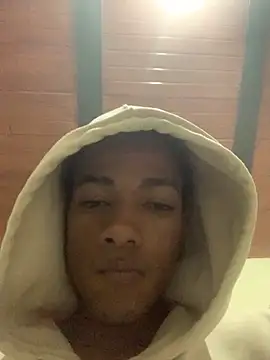 Snapshot of mondacuo3000 chatting on 02/12/26, 02:56 mondacuo3000 online show from 02/12/26, 02:56