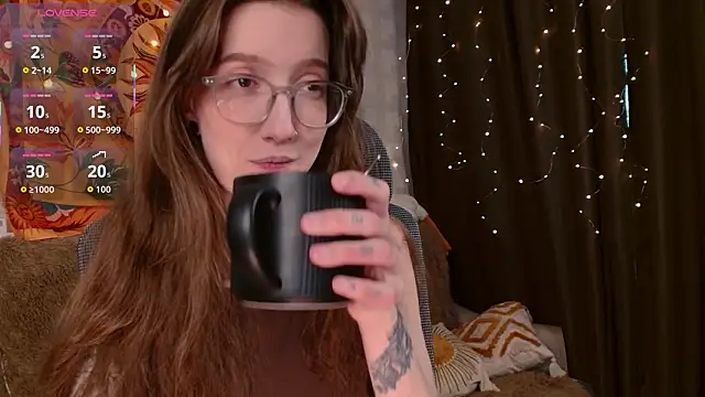 lolami  online show from 02/25/26, 05:39