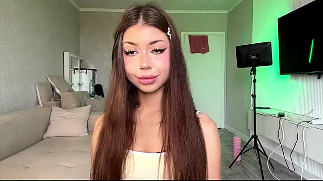 You Club Winx online show from 07/04/26, 08:20