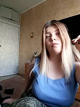 EvaTallor online show from 03/11/26, 01:17