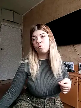 EvaTallor online show from 03/16/26, 10:19