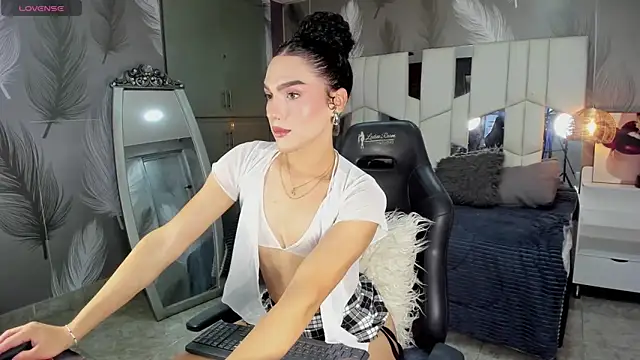 Veronica hottie online show from 04/28/26, 11:43