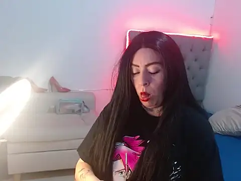 mia vantt online show from 03/23/26, 10:47