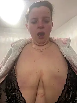 Laura-Loveyou online show from 02/27/26, 06:08