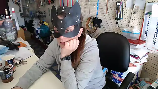 Snapshot of CpLauraMauro chatting on 04/03/26, 04:16 CpLauraMauro online show from 04/03/26, 04:16