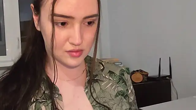 RedginBluebersky online show from 04/01/26, 04:15