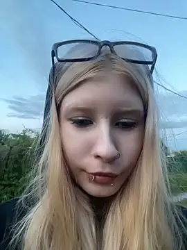 WarmAtEdges online show from 05/29/26, 06:06