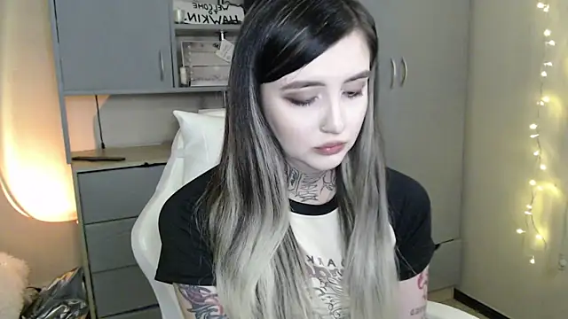 Rin Tozier online show from 02/22/26, 12:45