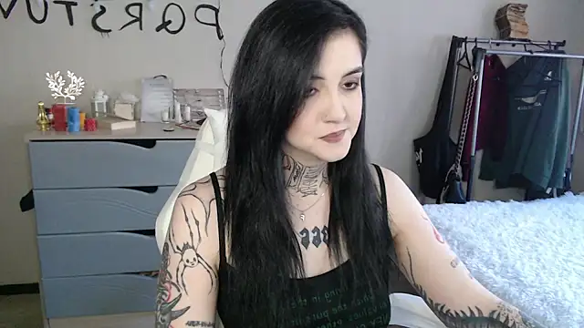 Rin Tozier online show from 05/06/26, 01:25