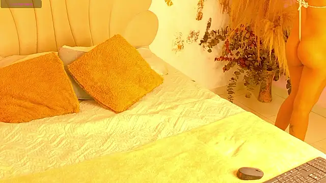 AURORA BLOOM CR online show from 03/14/26, 11:37