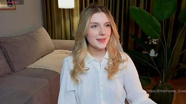 honey kors online show from 04/15/26, 07:58