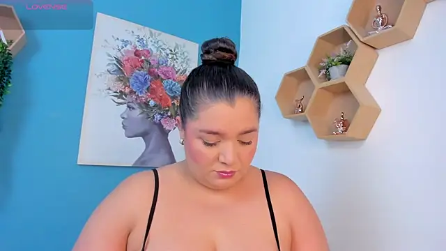 AgathaBloom  online show from 04/15/26, 08:09