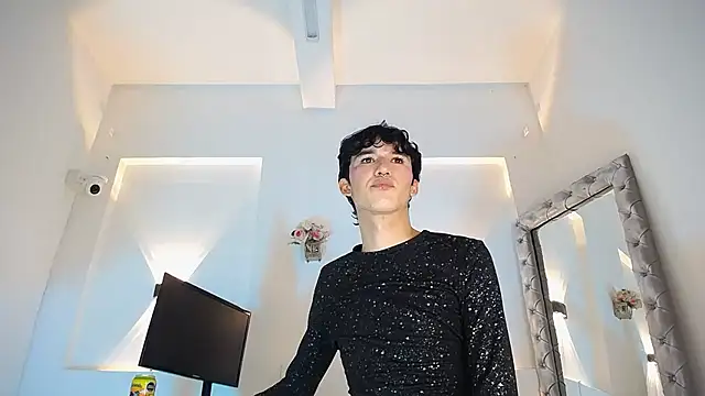 jullian ricci online show from 05/06/26, 01:03