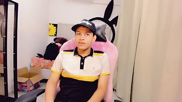 Top and bottom online show from 04/16/26, 09:39