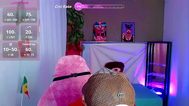 Top and bottom online show from 06/14/26, 02:24