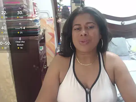 Snapshot of Caprichosa-39 chatting on 03/03/26, 02:07 Caprichosa-39 online show from 03/03/26, 02:07