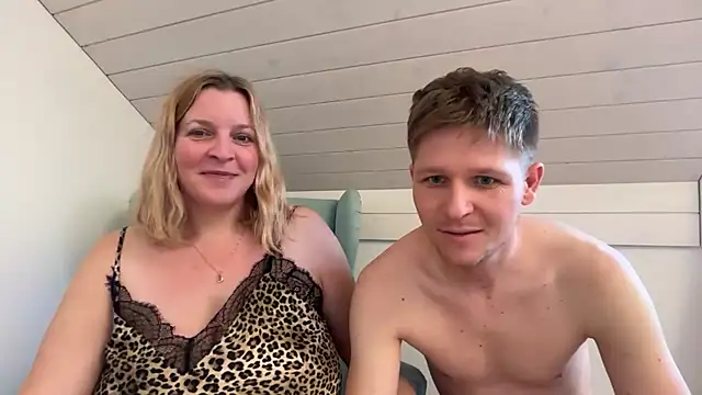 Busenwunder1280 online show from 03/15/26, 08:42