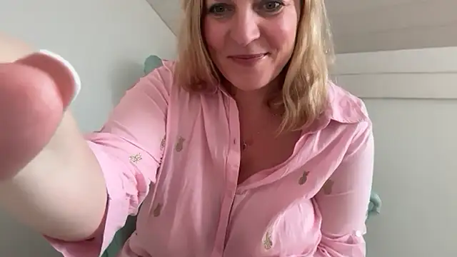 Busenwunder1280 online show from 03/31/26, 03:56