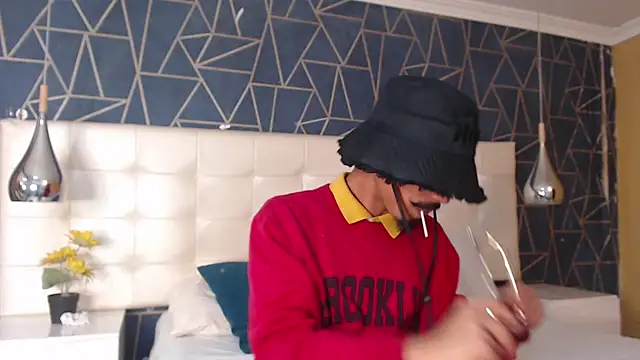 Snapshot of NoaahTylor chatting on 02/15/26, 07:10 NoaahTylor online show from 02/15/26, 07:10