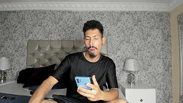 NoaahTylor online show from 03/26/26, 08:03