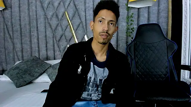 NoaahTylor online show from 05/29/26, 03:59