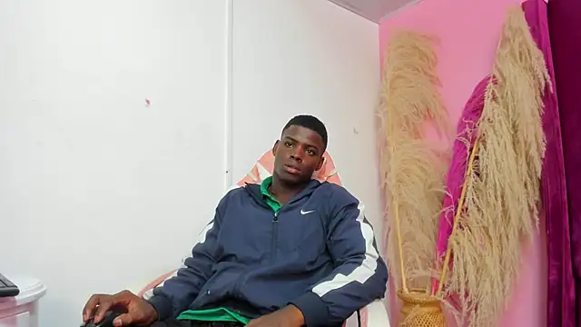 pipeking020 online show from 04/01/26, 04:13