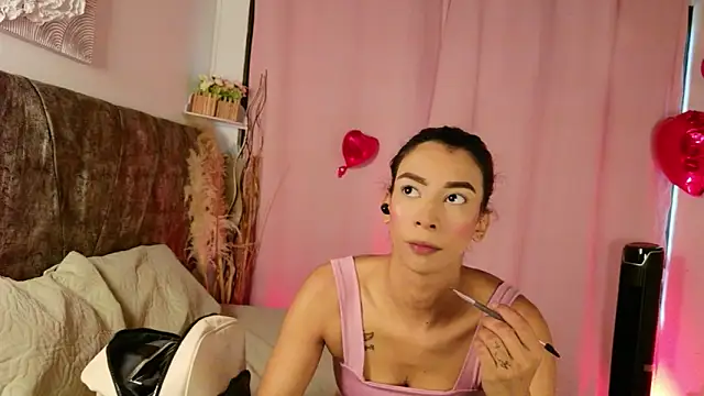 Snapshot of MelanyStone_ chatting on 02/20/26, 01:11 MelanyStone online show from 02/20/26, 01:11