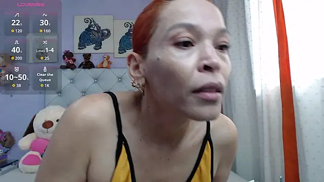 Dayana Smithh online show from 03/06/26, 07:10