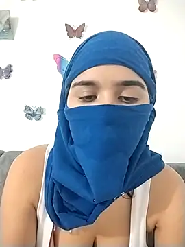 Snapshot of sarah_Dau chatting on 02/21/26, 04:57 sarah Dau online show from 02/21/26, 04:57