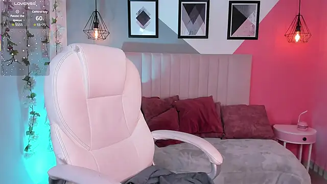 Snapshot of Chris_Velvett chatting on 03/13/26, 08:04 Chris Velvett online show from 03/13/26, 08:04