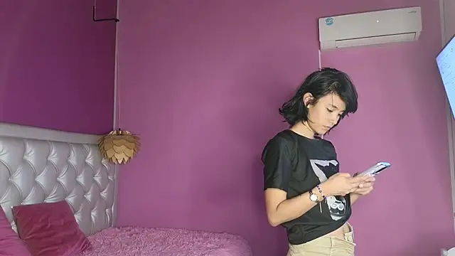 Snapshot of ivonne_heaven chatting on 02/23/26, 07:22 ivonne heaven online show from 02/23/26, 07:22