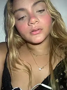 ayla0881 online show from 02/15/26, 10:50