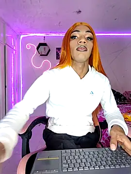 Violeta R  online show from 03/09/26, 04:38