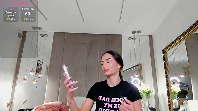 EvaK  online show from 03/16/26, 04:40