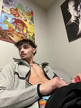 Snapshot of benriskey12 chatting on 02/12/26, 07:58 benriskey12 online show from 02/12/26, 07:58