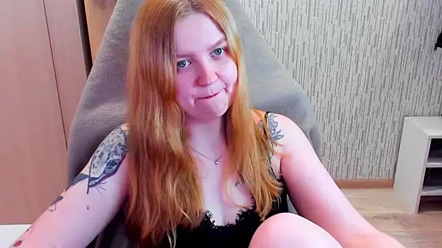 AnitaXVine online show from 05/17/26, 07:54