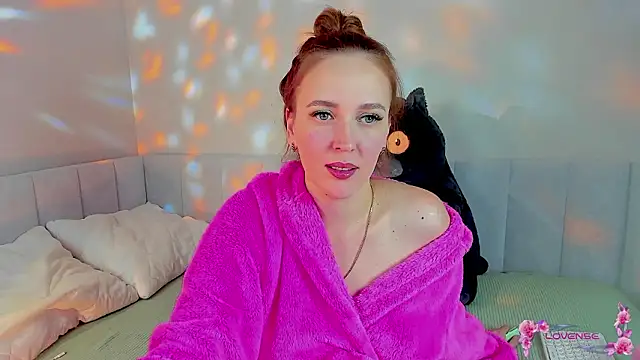 Snapshot of she_wolf chatting on 03/25/26, 03:51 she wolf online show from 03/25/26, 03:51