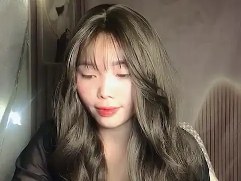 Girl-crazy1 online show from 02/25/26, 08:18